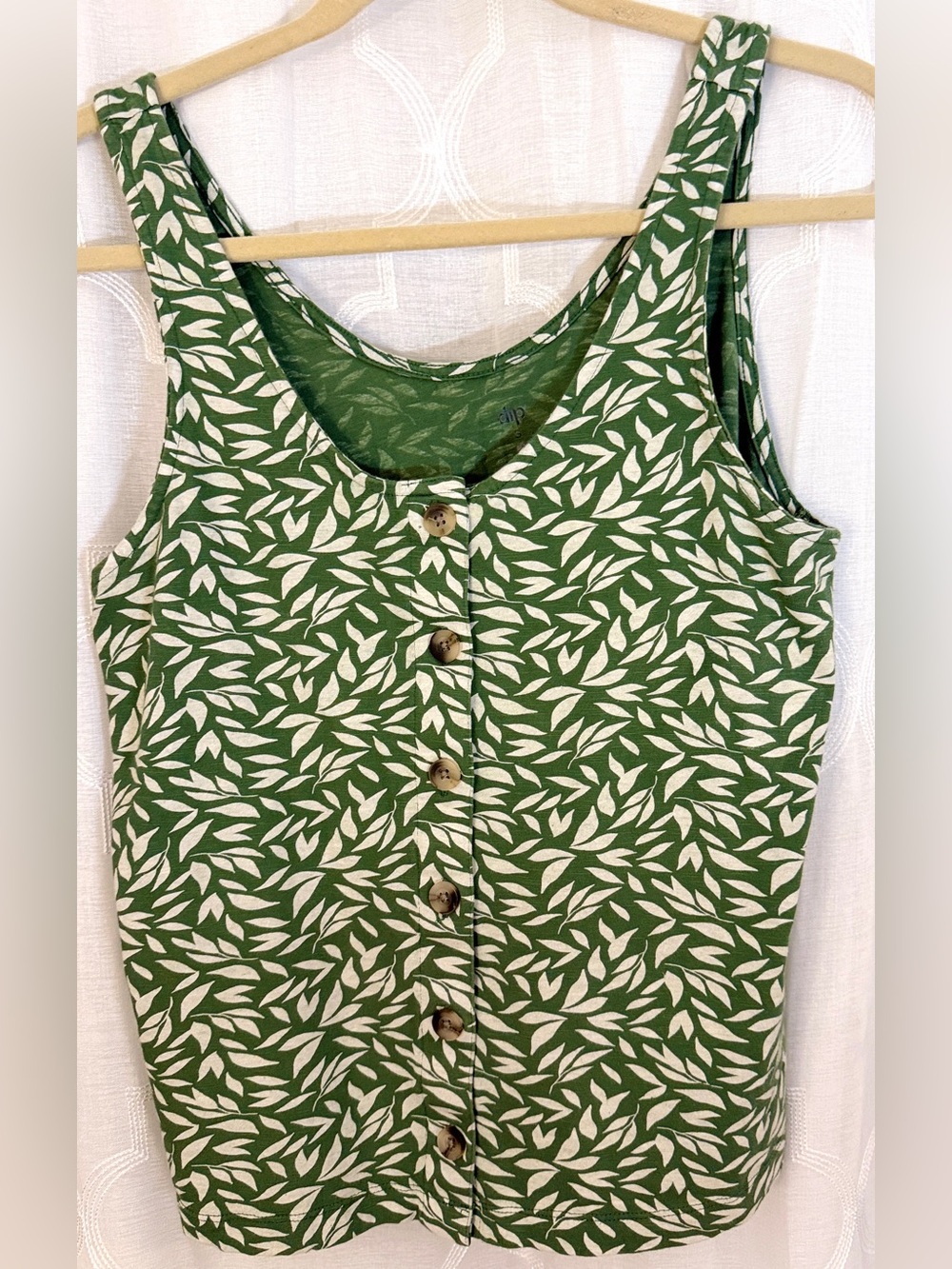 DIP Green Leaf Print Button Front Tank Top | Casual Spring Summer Blouse (S)